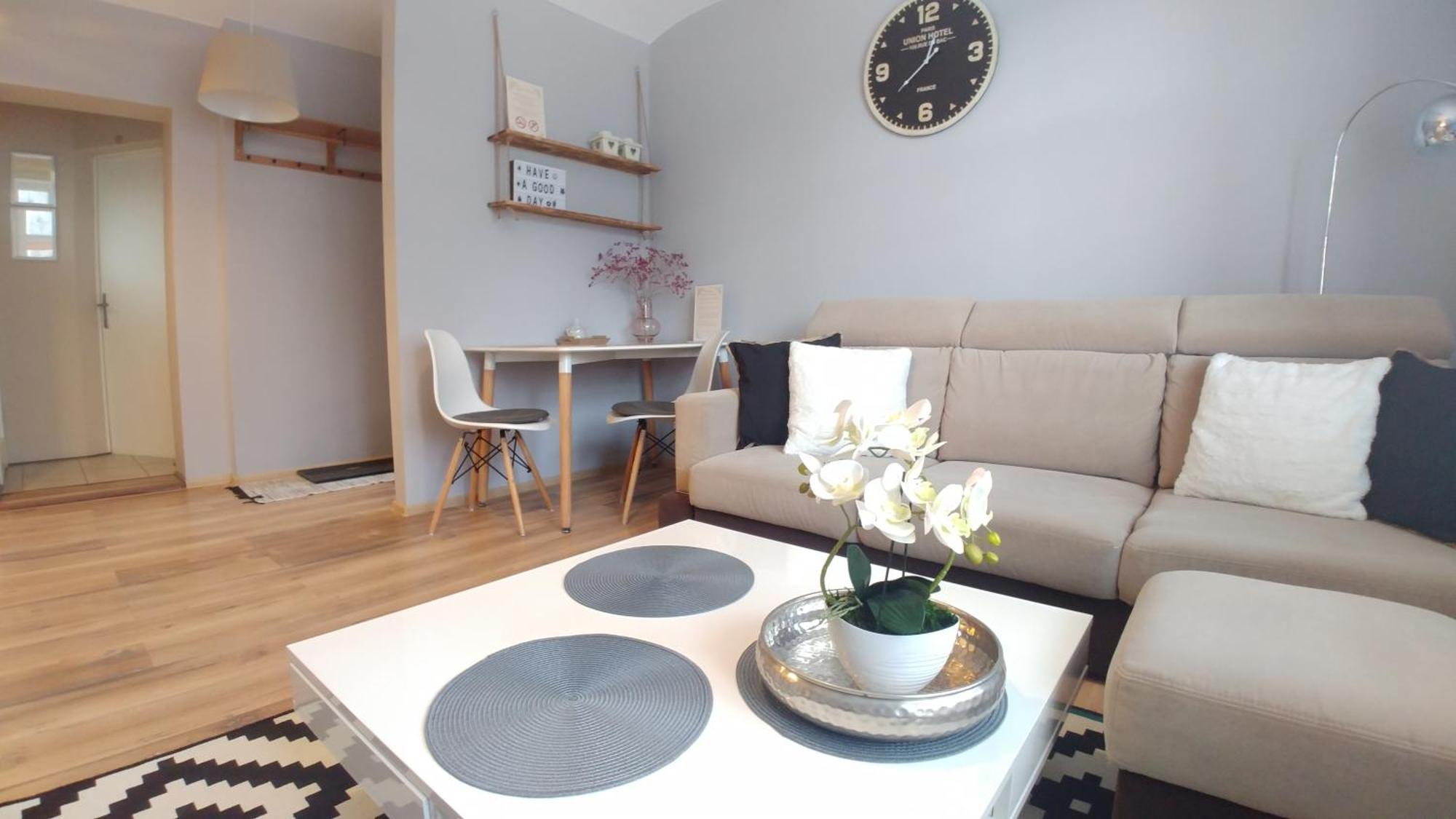 Apartamenty Nova Na Krakowskiej No 2 Bielsko-Biala Luaran gambar